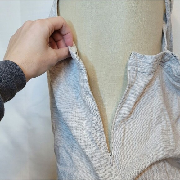 Loft Linen Blend Criss Cross Back Sleeveless Top Size 6 Petite - Picture 3 of 9